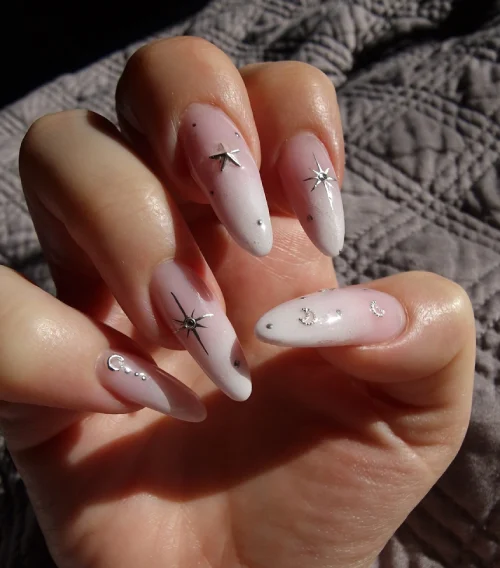 uñas de gel con extensión en Gijón